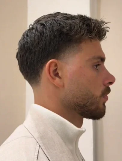 corte de cabelo curto americano