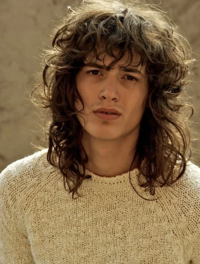 cortes de cabelo longo masculino 22