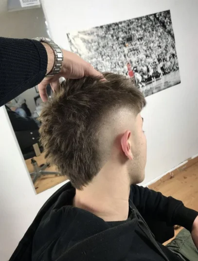 corte de cabelo masculino moicano 15