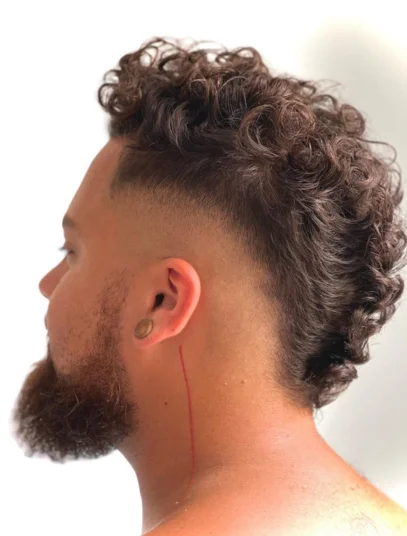 corte de cabelo masculino moicano 17