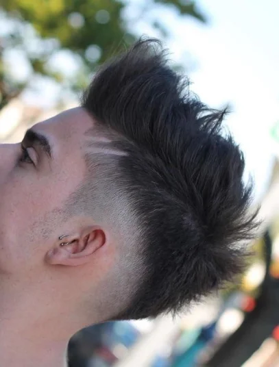 corte de cabelo masculino moicano 29