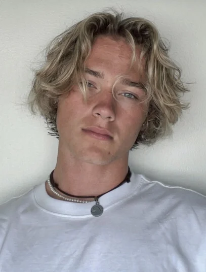 corte de cabelo surfista masculino 1 1