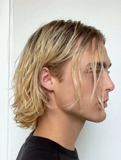 corte de cabelo surfista masculino 26