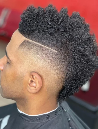 corte de cabelo masculino crespo moicano 21